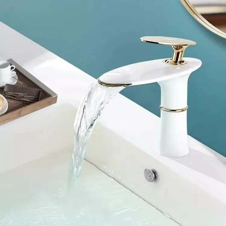 Home Hardware Bathroom Faucets - ก๊อกน้ำตกอ่างล้างหน้า สีขาวทอง แบบผสมน้ำร้อนน้ำเย็น ก๊อกอ่างล้างหน้าทองเหลืองสีดำ ก๊อกผสมน้ำสูงสำหรับห้องน้ำ ก๊อกน้ำสำหรับบ้าน