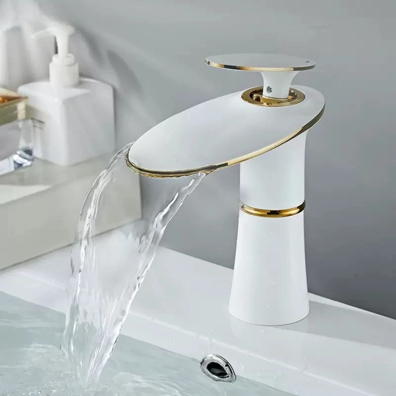 ก๊อกน้ำตกอ่างล้างหน้า สีขาวทอง - Home Hardware Bathroom Faucets บทวิจารณ์และราคา