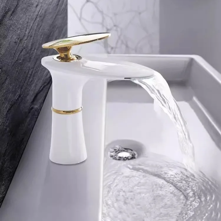 ก๊อกน้ำตกอ่างล้างหน้า สีขาวทอง - Home Hardware Bathroom Faucets บทวิจารณ์และราคา